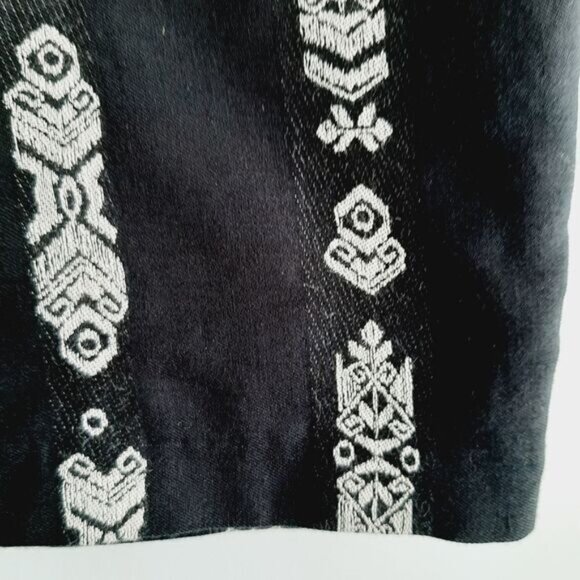 EVE GRAVEL Contrast Collar Peplum Sheath Dress Floral Embroidery B&W Sz L - Picture 14 of 16